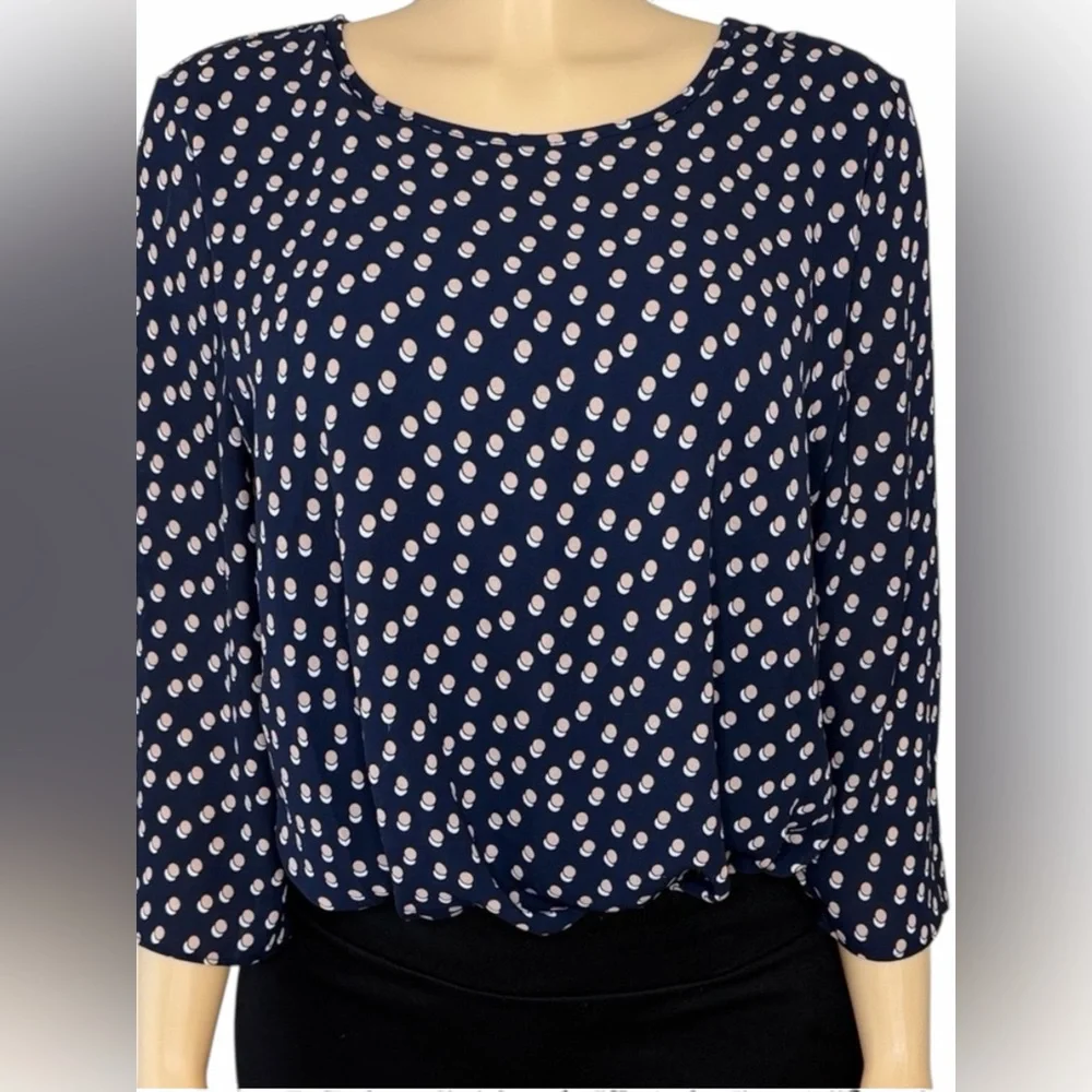 Ann Taylor Blouse Size Small - Picture 3 of 15